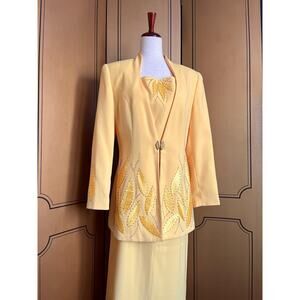 Yellow skirt suit with embroideries, size 12
